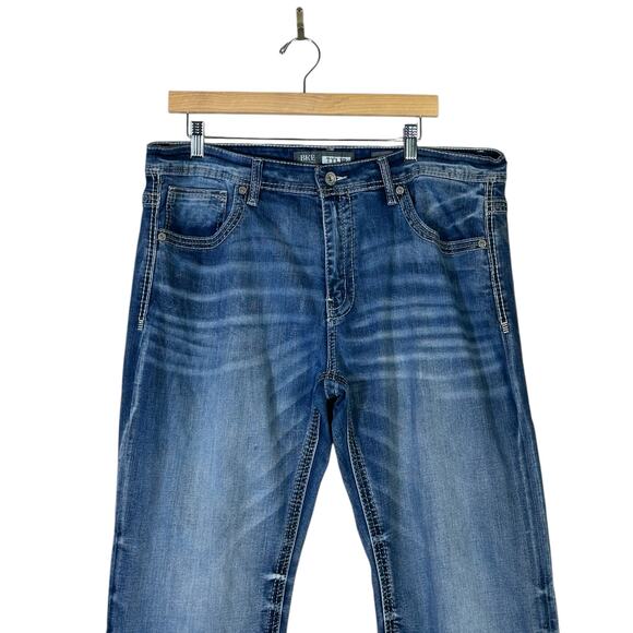 BKE Tyler BootcutJeans Mens 38S Medium Wash Stretch Whiskered Faded Y2K Western - Picture 2 of 8